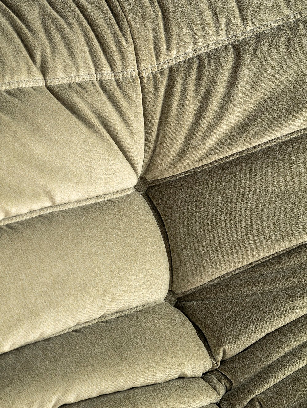 Sillon tipo puff de pana-VERDE SECO-Landmark-01.jpg image number null
