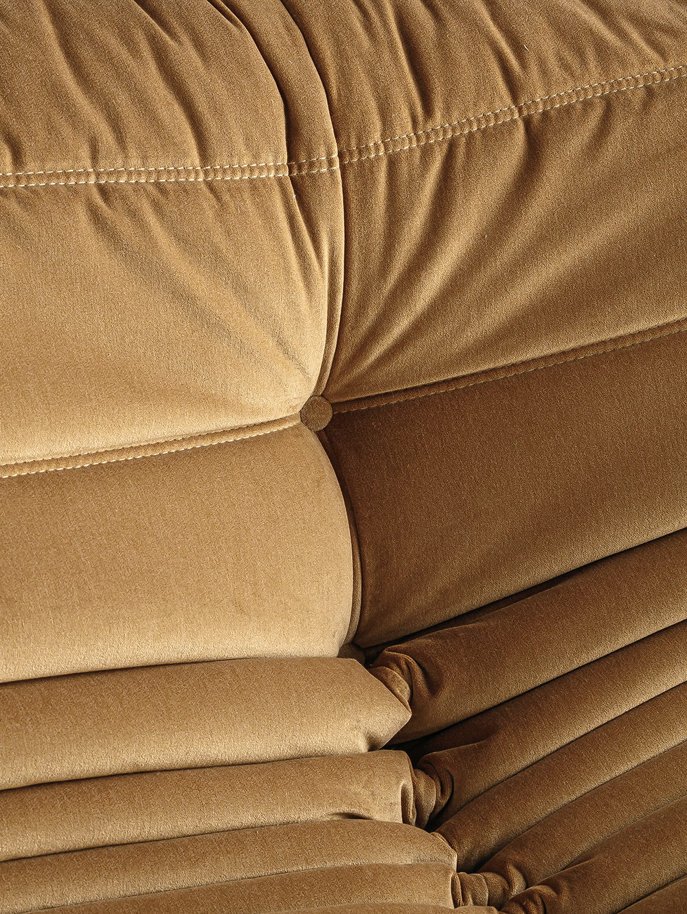 SILLON TOGO VELVET TOSTADO image number null