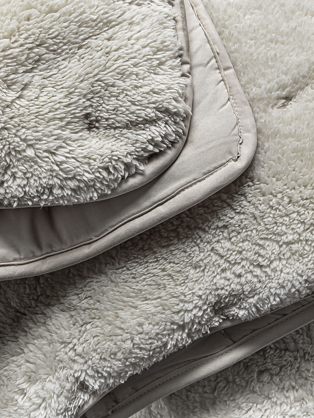 acolchado-queen-size-ACOLCHADO-EMILY-QUEEN-OFF-WHITE-HONOR-5.jpg image number null