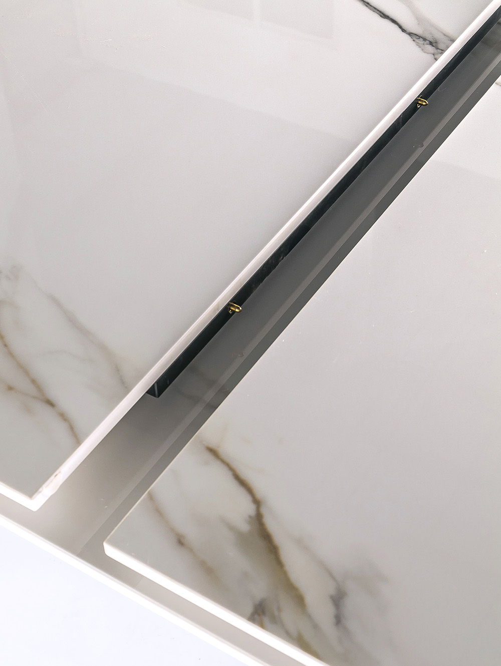 Mesa de comedor-MISURI-Vaspin-10.jpg image number null