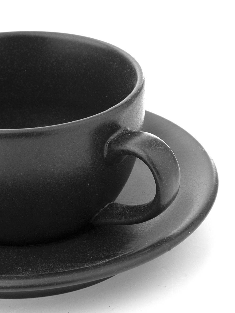 Set de plato y taza negra de cafe-PLATO Y TAZA SEASONS BLACK 250CC-Tiendas Landmark-1.jpg image number null