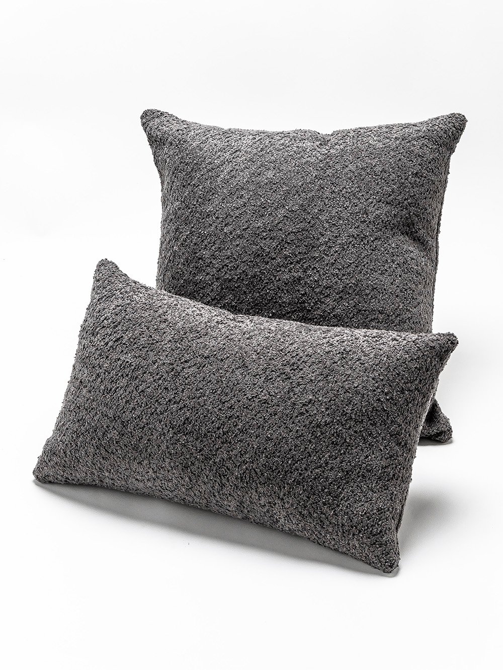 ALMOHADON ELISEO GRIS GRAFITO 50X30 image number null