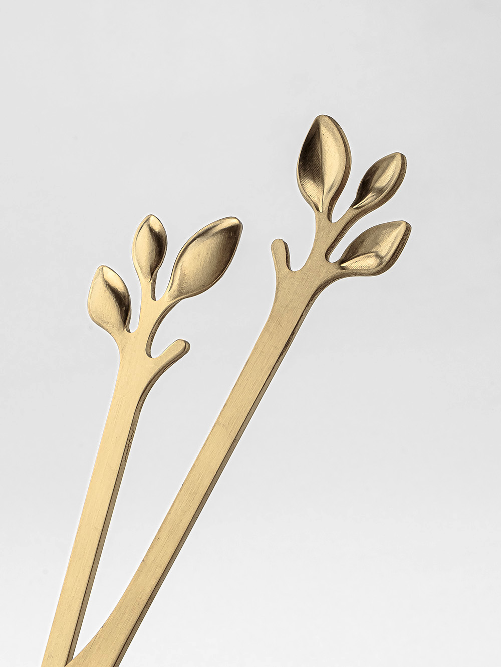 SET X6 CUCHILLOS DORADOS LEAF DISE&Ntilde;O HOJA EN CAJA image number null