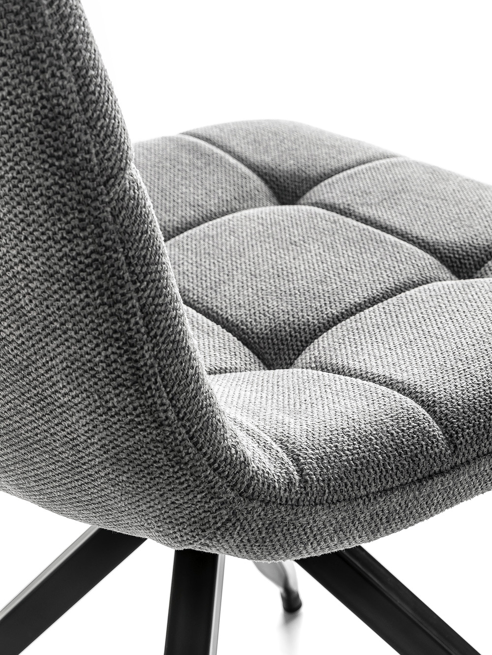 silla de comedor-SILLA BREDA LIGHT GREY-YUAN-7.jpg image number null