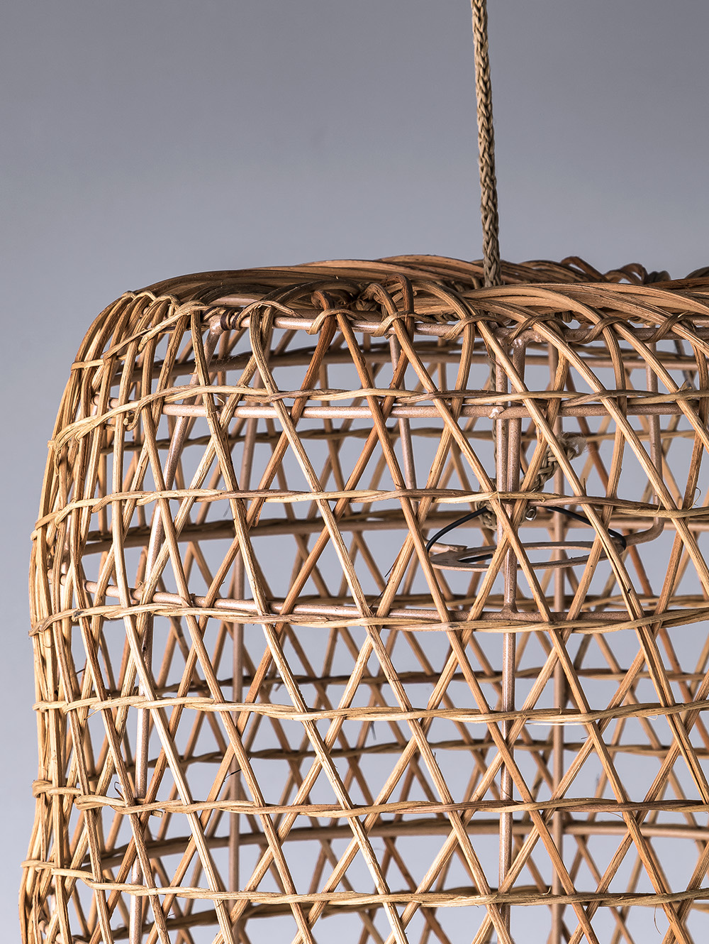 Pantalla colgante de ratan natural-RATTAN FRERE D31-Landmark-01.jpg image number null