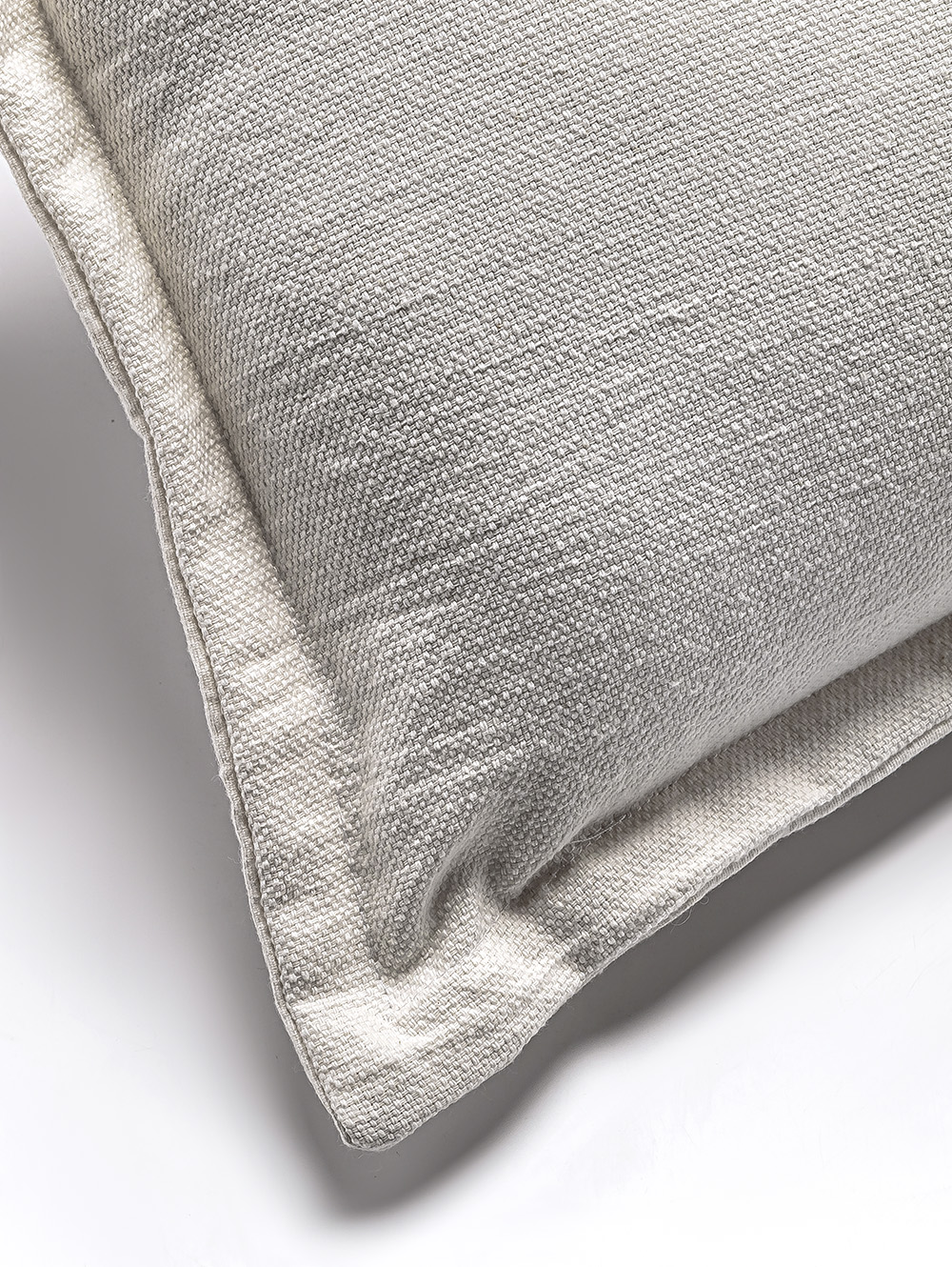 ALMOHADON VERONA 50X30 OFF WHITE image number null