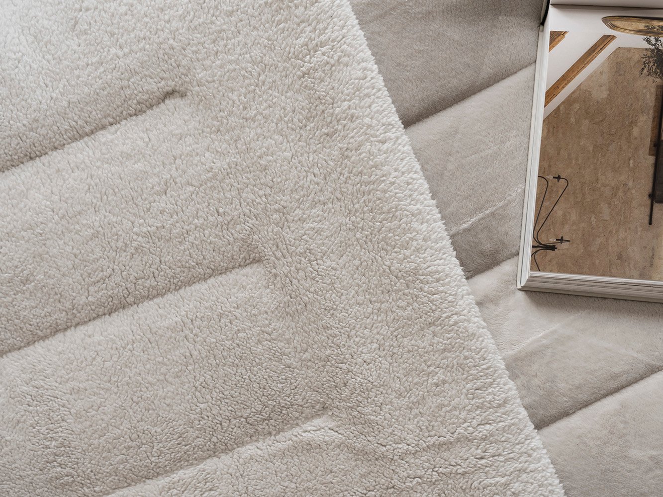 EDREDON FLANNEL PETRA image number null