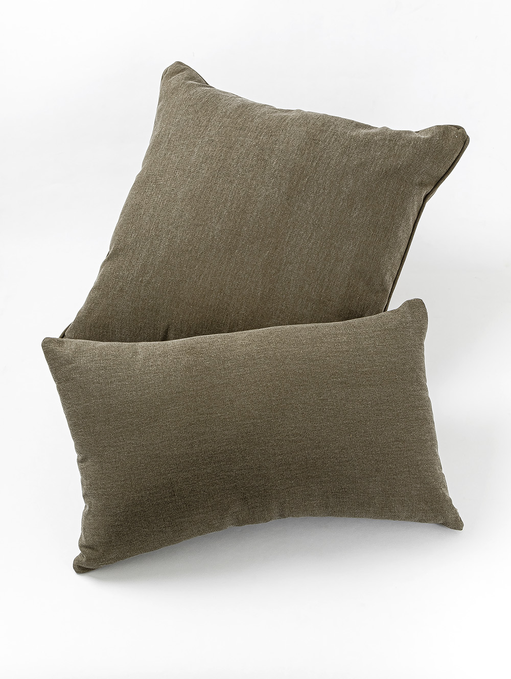 ALMOHADON ENVEJECIDO CON VIVO CANELA 50 X 50 image number null