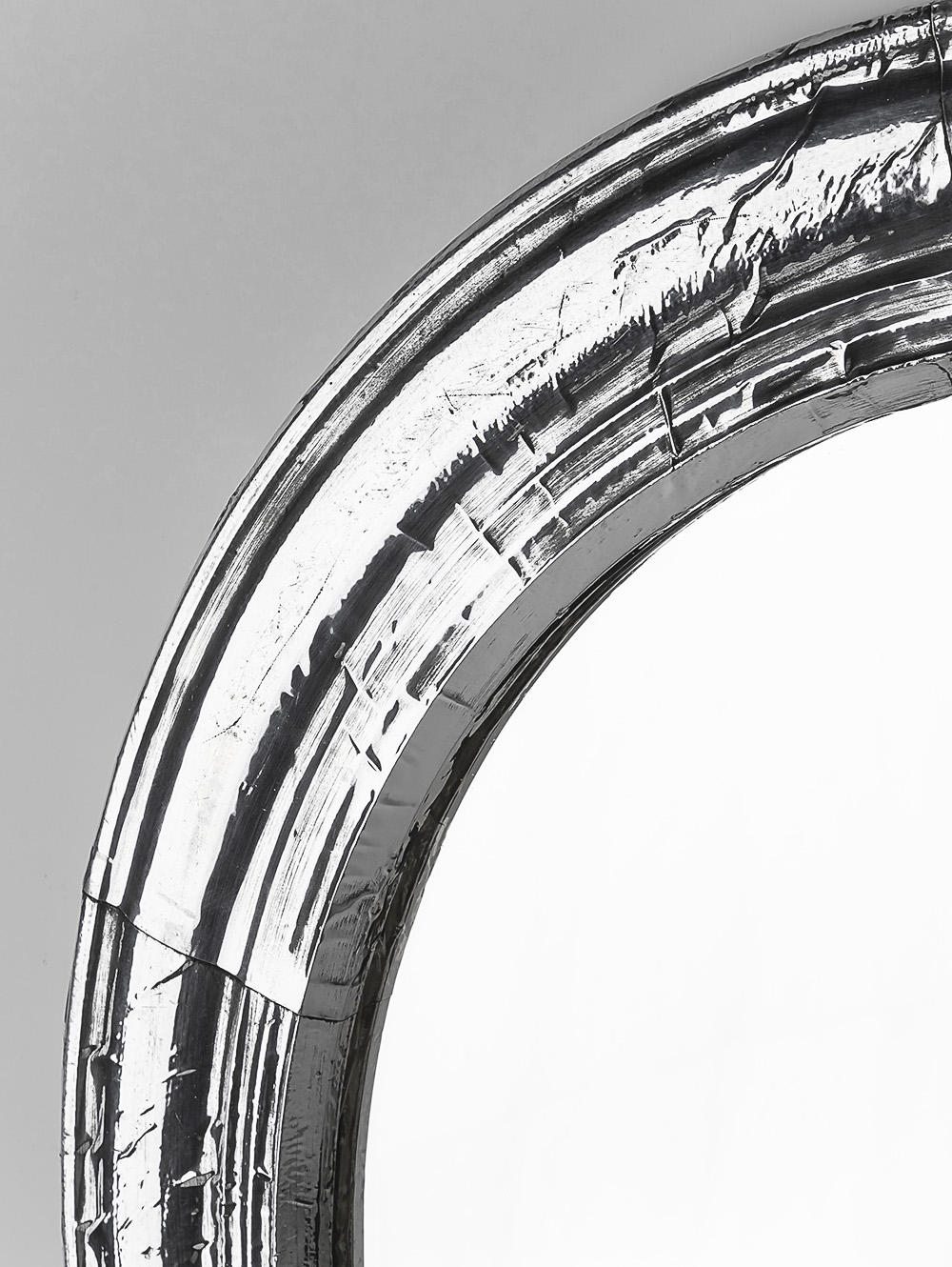 Espejo rondo borde plateado-MOLIN SILVER D60-TiendasLandmark-03.jpg image number null