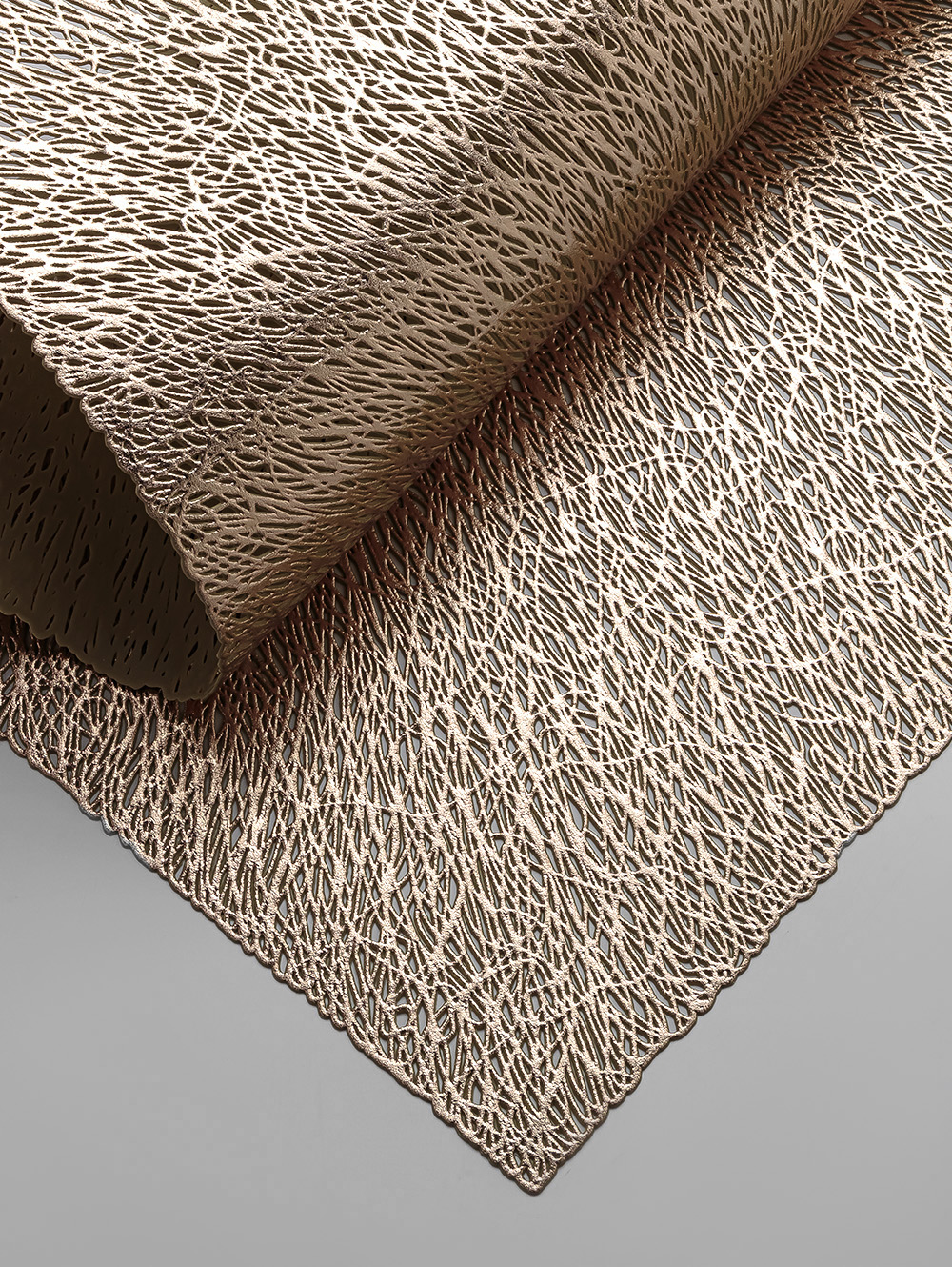 individual mesa-INDIVIDUAL RECTANGULAR GOLDEN 45X30 CM-MISHKA-4.jpg image number null