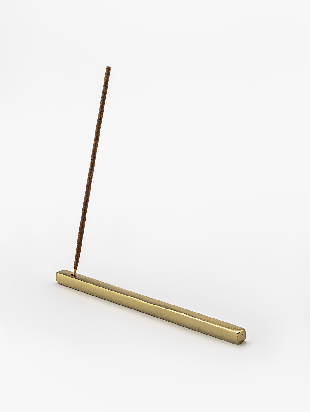 SET INCIENSO HARMONIE PEONY SUEDE X 30 UNIDADES CON SOPORTE image number null