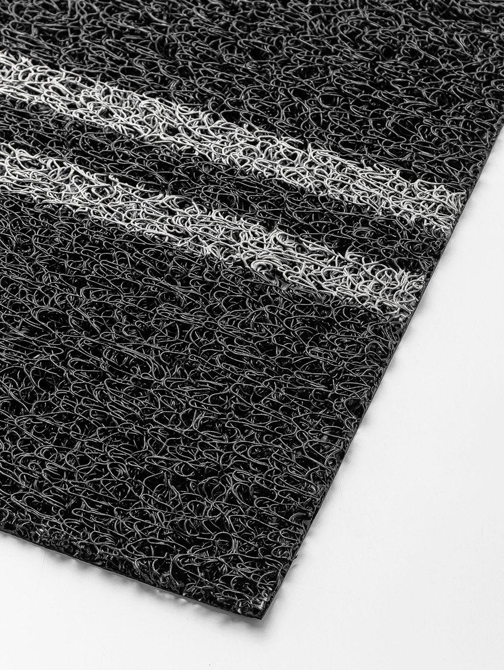 felpudo-de-entrada-FELPUDO-RAYA-DOBLE-NEGRO-70-X-30-HERMID-1.jpg image number null