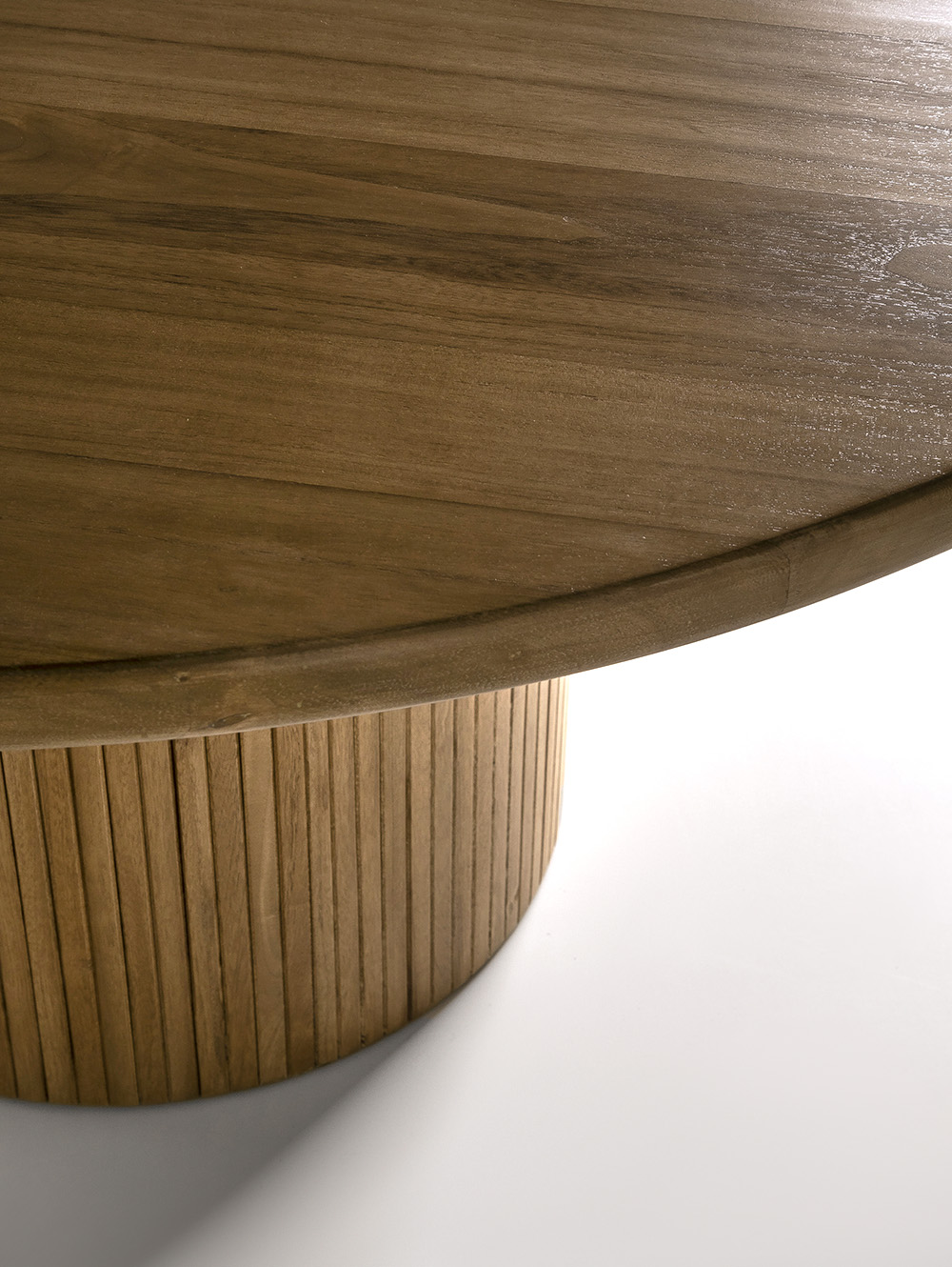 Mesa de comedor de madera redonda-VARILLA RED 150 PETIRIBI NATURAL-Landmark-03.jpg image number null