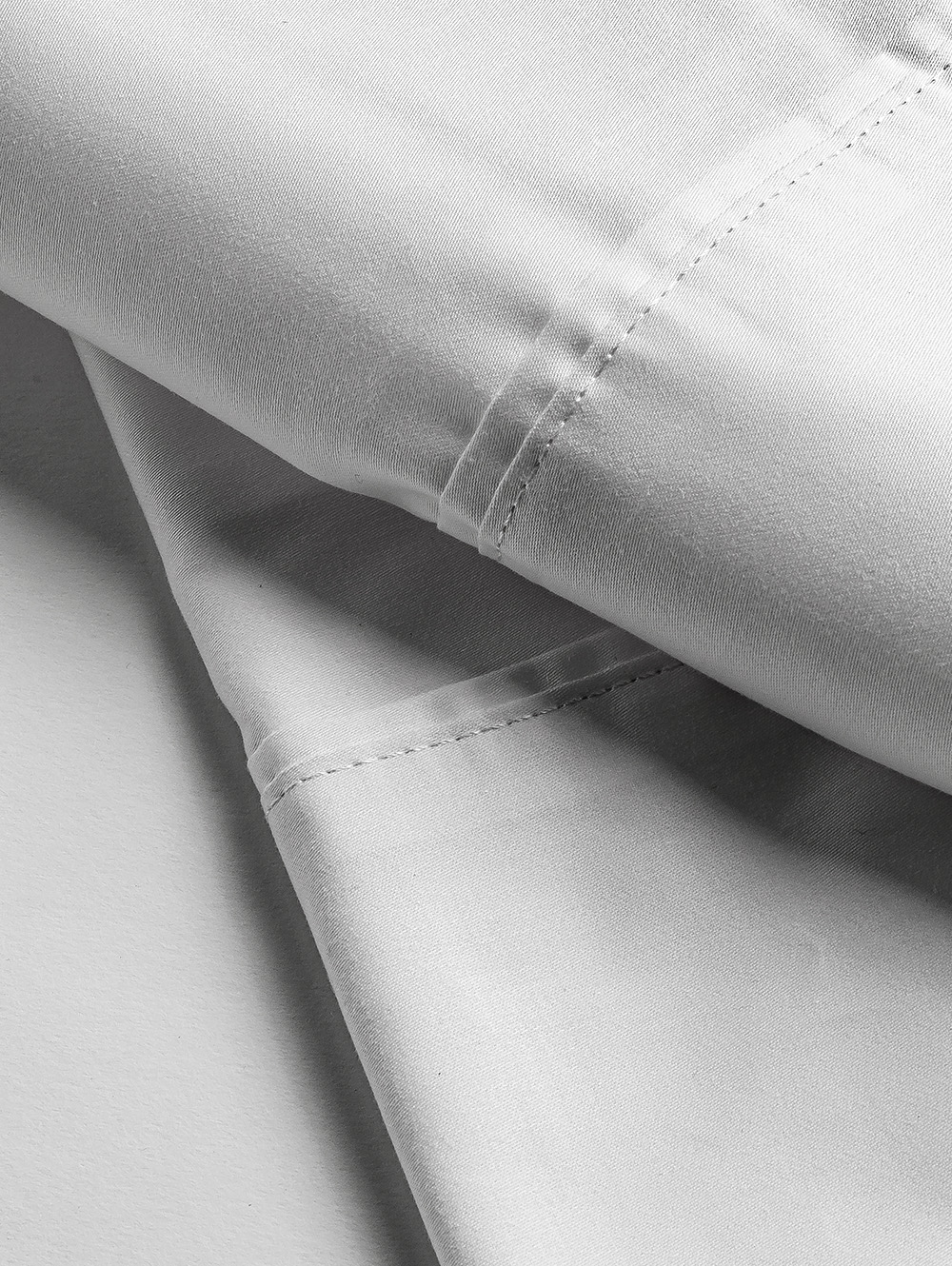 fundas-PACK X 2 FUNDAS DE ALMOHADAS SAT&Atilde;N 300 HILOS ALGOD&Atilde;N BLANCO CVIVO-PEITO-3.jpg image number null