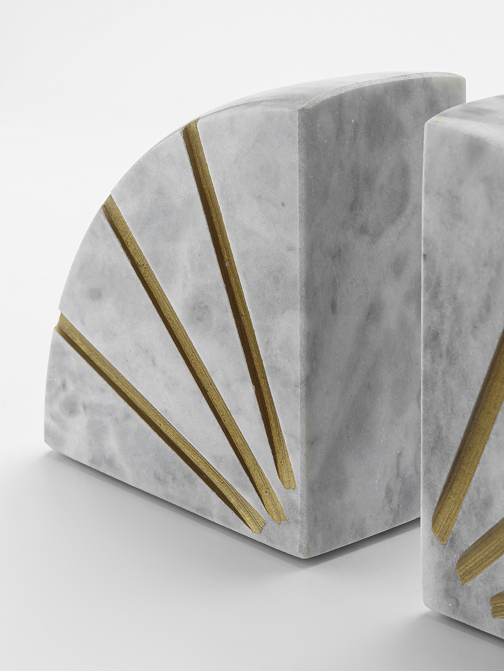 SUJETA LIBROS TACHI image number null