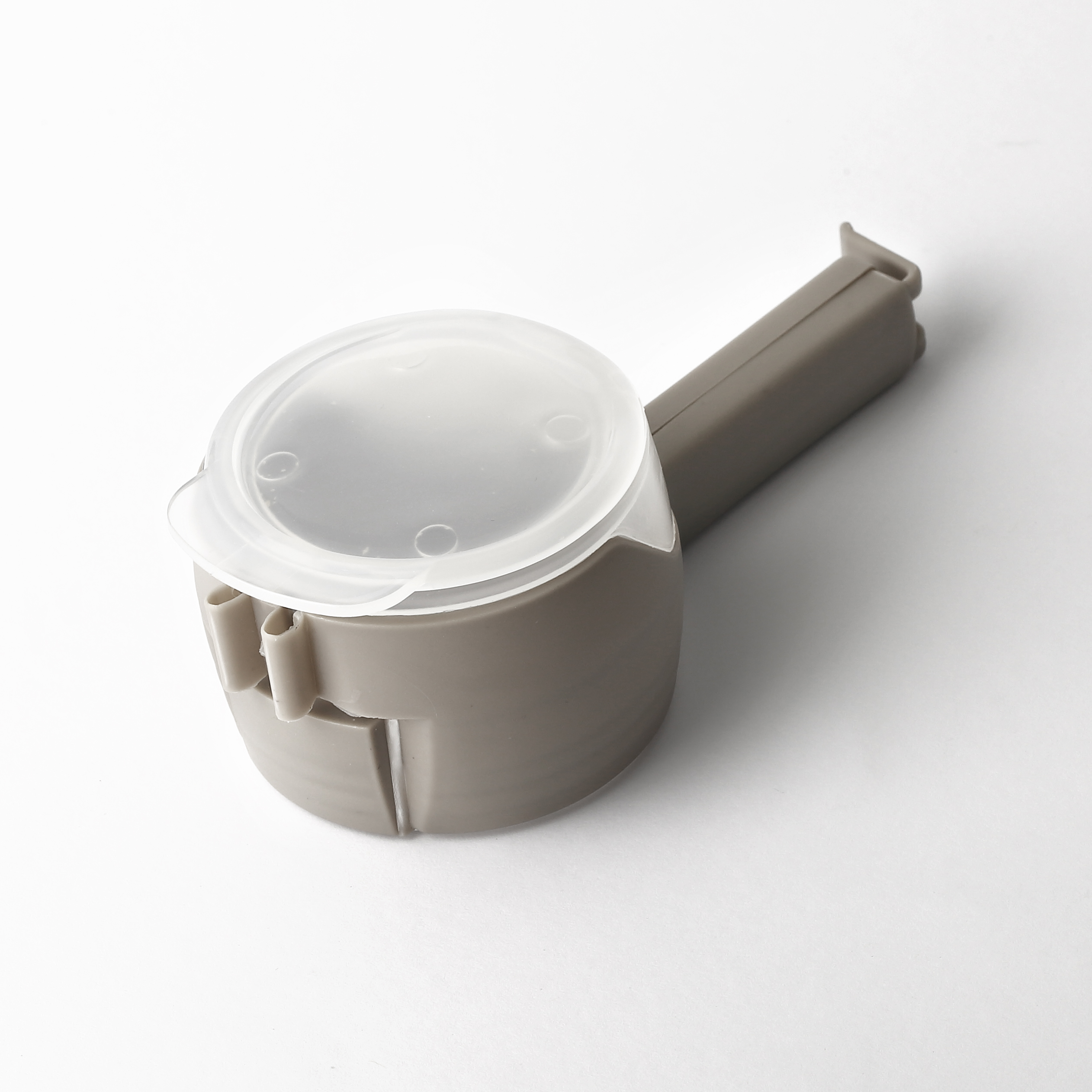 CLIP NEAT CON PICO VERTEDOR image number null