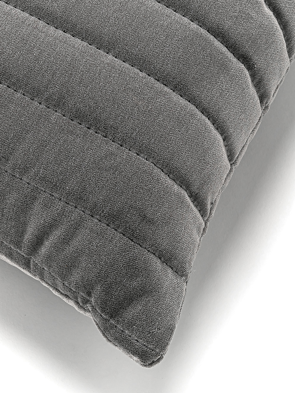 almohadon gris-ALMOHADON CANELON GRIS 45 X 45-SOTAL-2.jpg image number null