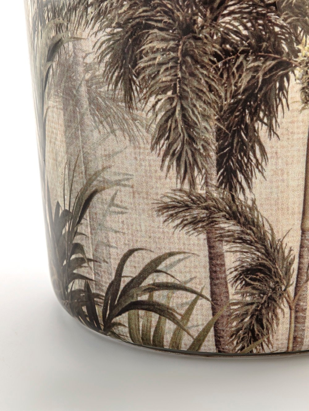 vela-aromatica-VELA-NUIT-FORET-MYRRH-&-TONKA-DEV-4.jpg image number null