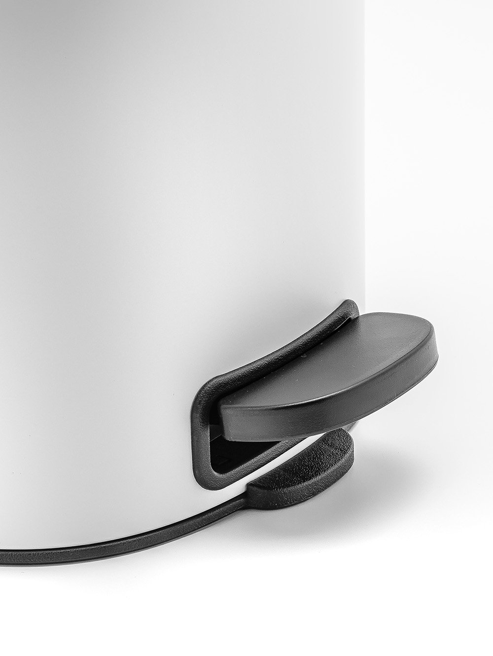tacho de basura con pedal-TACHO PEDAL SQUARE 5LTS BLANCO.-SAKKA-1.jpg image number null