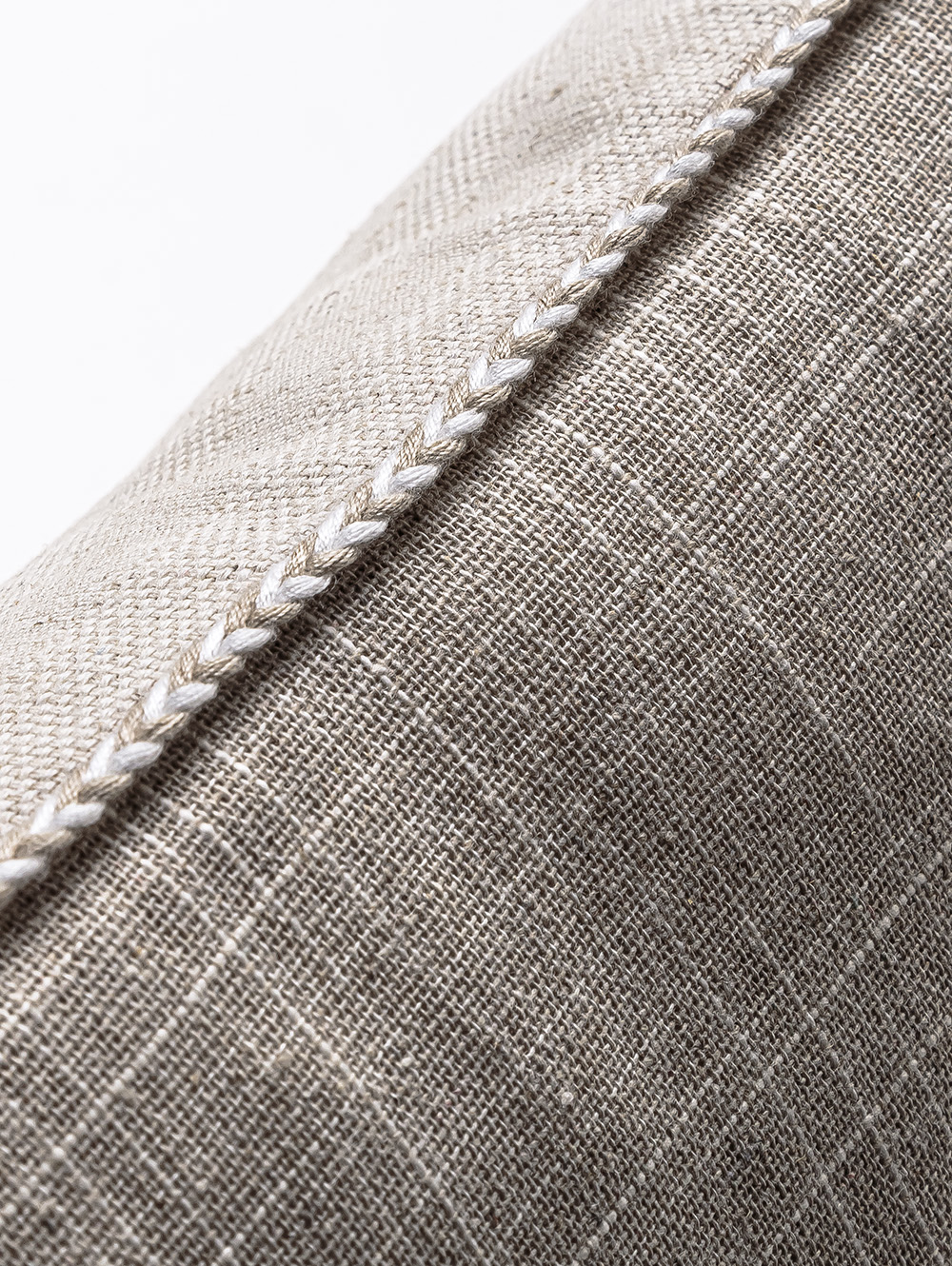 ALMOHADON HELENA BEIGE 50 X 50 image number null