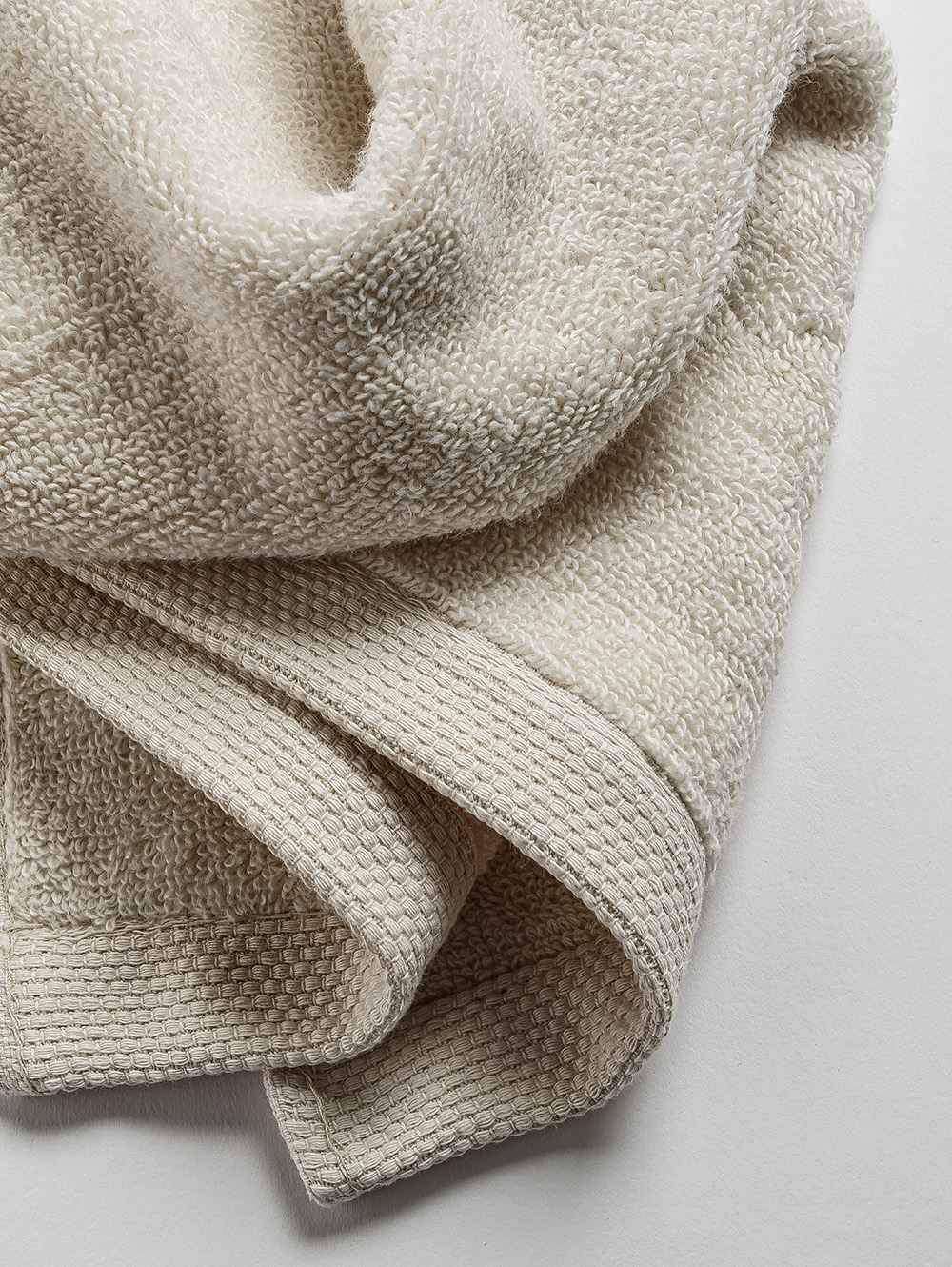 TOALLA VISITA DUAL SLIM image number null