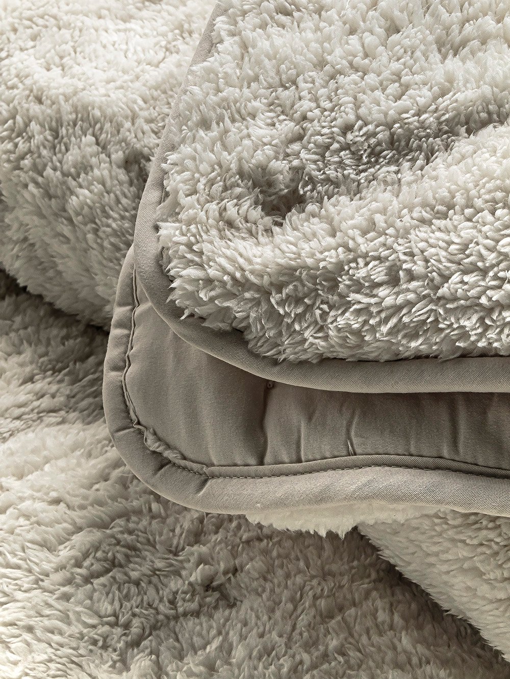 acolchado-twin-size-ACOLCHADO-EMILY-TWIN-OFF-WHITE-HONOR-4.jpg image number null