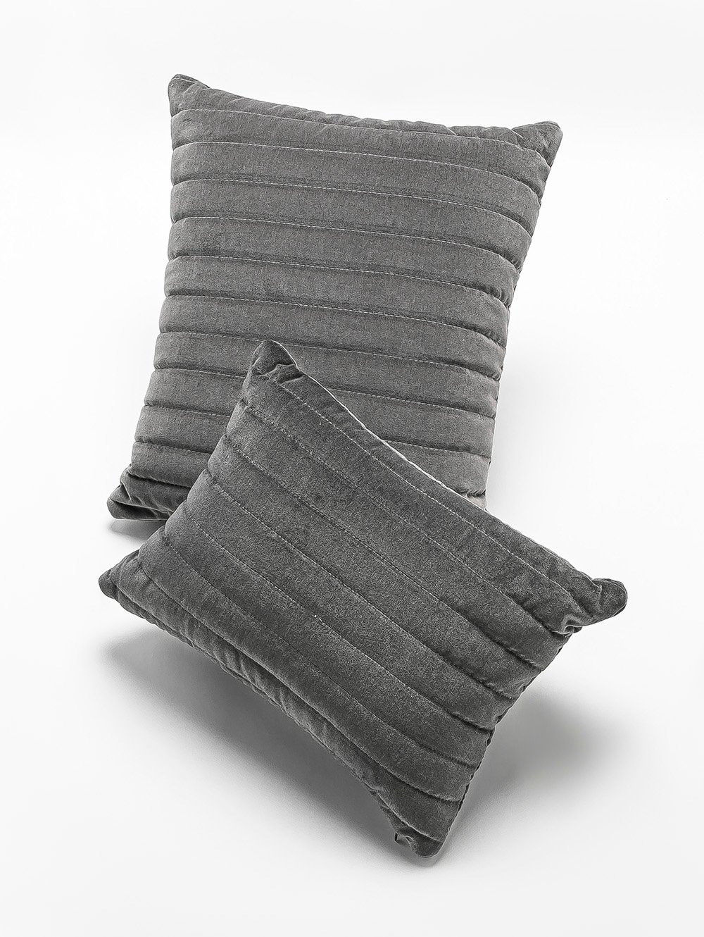 ALMOHADON CANELON GRIS 45 X 45 image number null