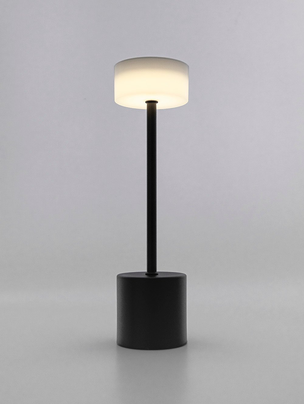LAMPARA LED RECARGABLE BLEECK BLACK image number null