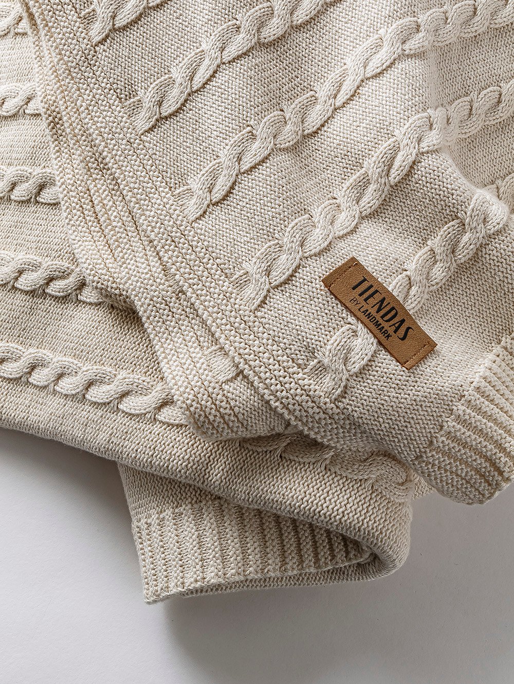 MANTA TEJIDA GENOVA image number null