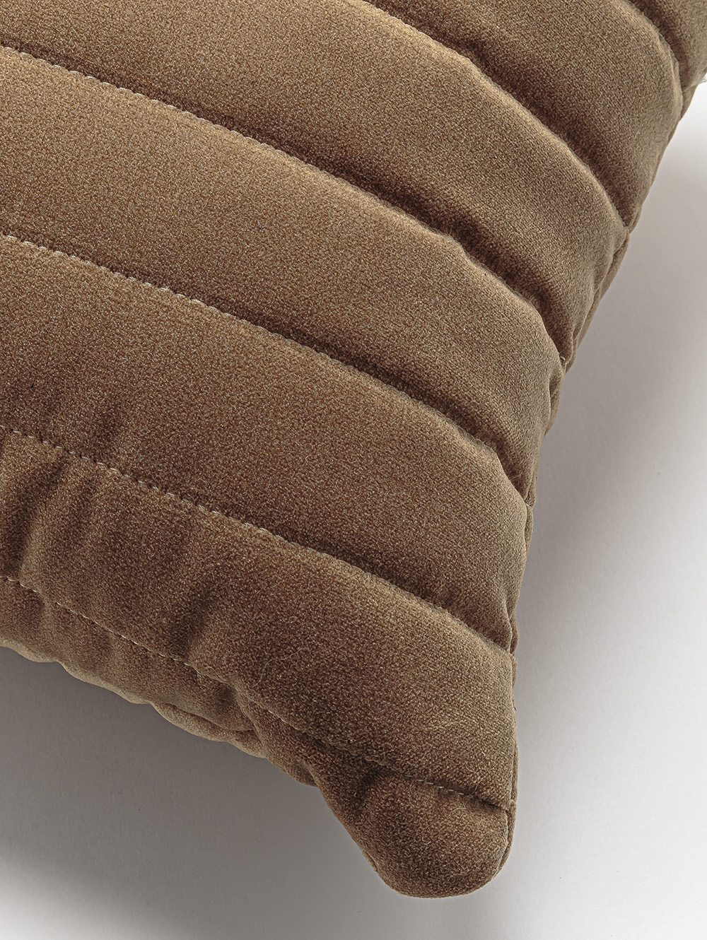 almohadon para cama-ALMOHADON CANELON TOSTADO 35 X 45-SOTAL-2.jpg image number null