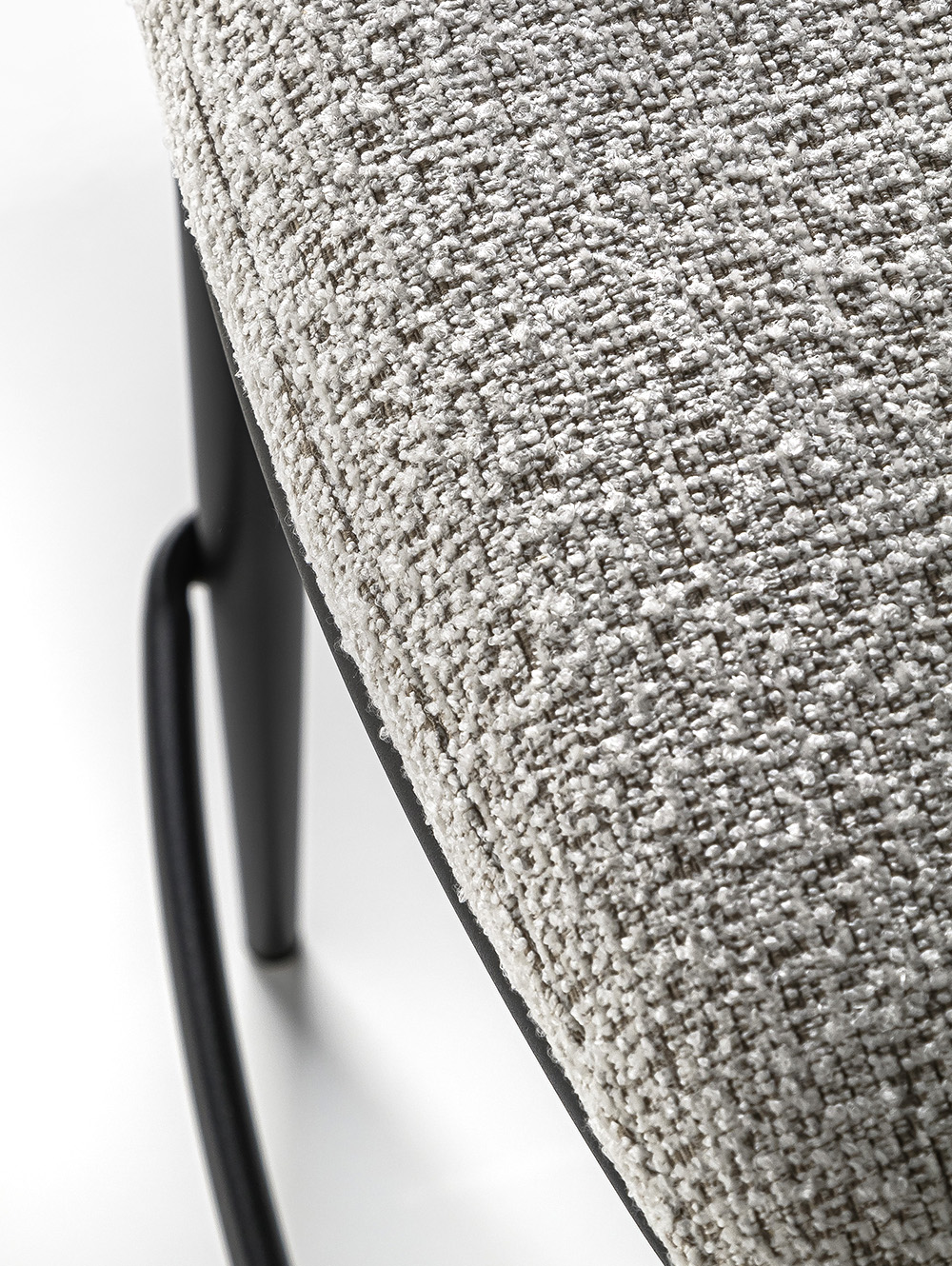 BANQUETA EMI LIGTH GREY image number null