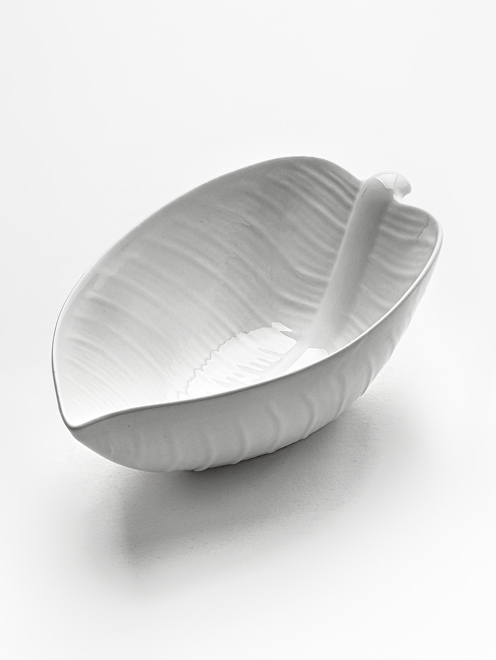 bowl de porcelana-BOWL DE PORCELANA HOJA 21X14 CM-MISHKA-2.jpg image number null
