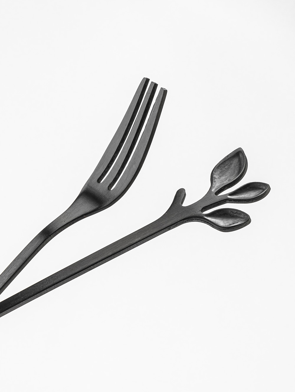 SET X6 TENEDORES NEGROS LEAF DISEÑO HOJA EN CAJA image number null