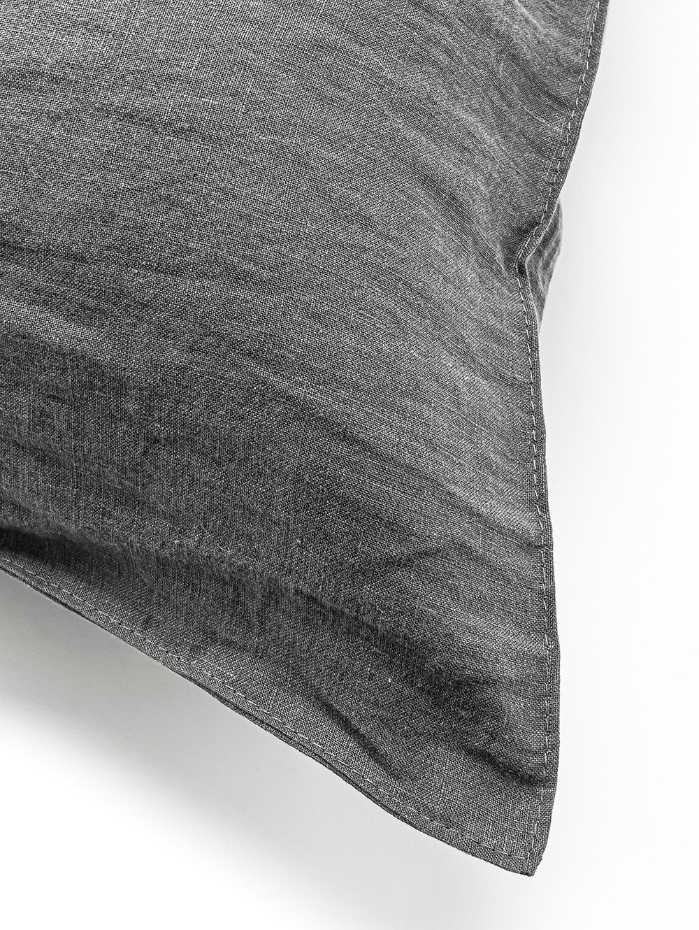 ALMOHADON DE LINO THESS CHARCOAL 50X50 image number null