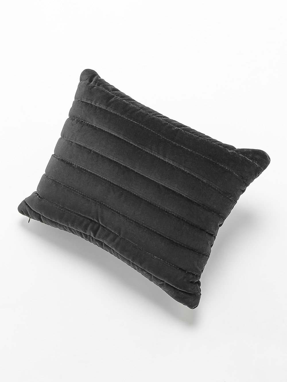 ALMOHADON CANELON NEGRO 35 X 45 image number null