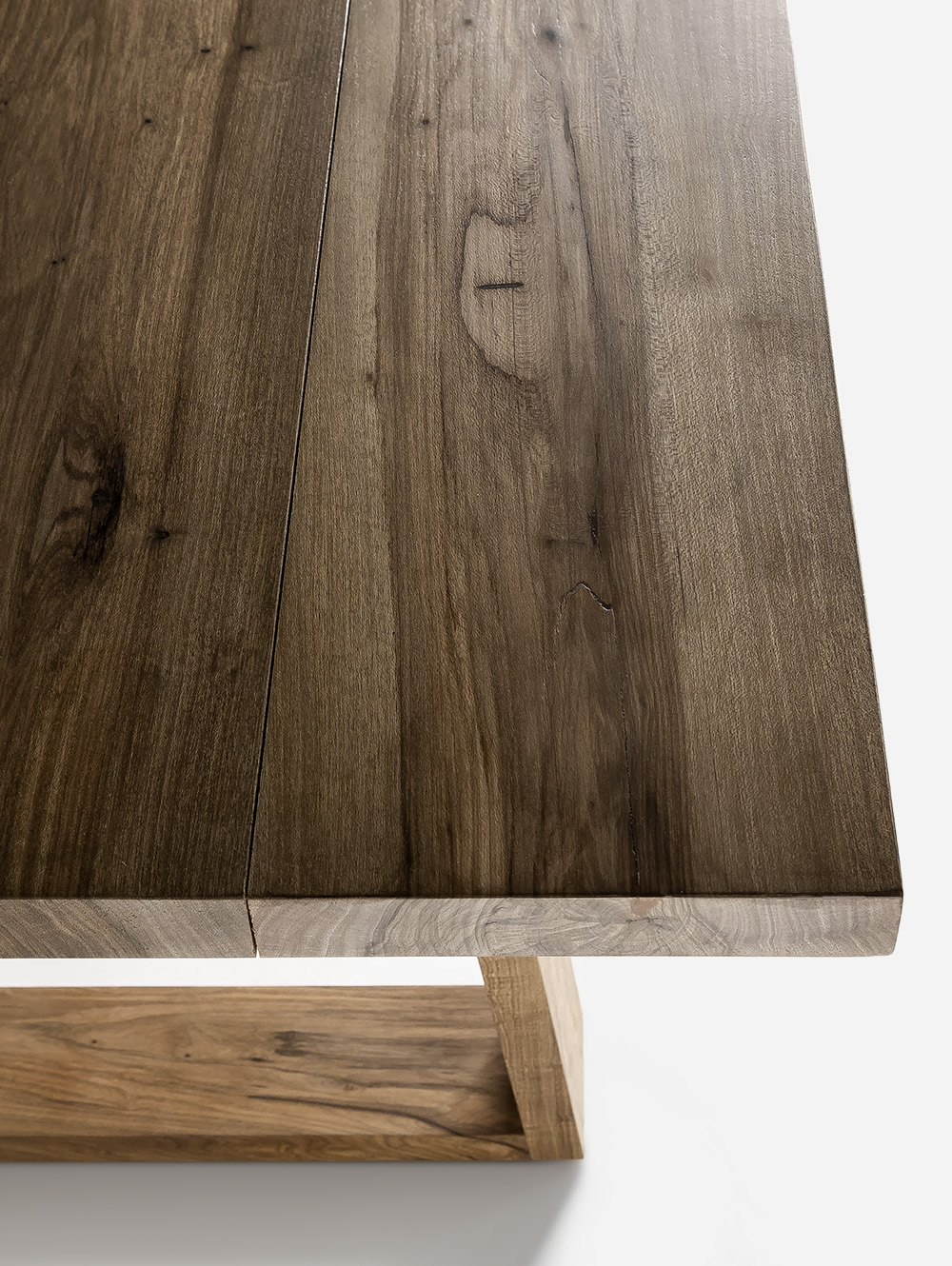 MESA DE COMEDOR CALIFORNIA EN MADERA PETIRIBI RECTA - CARPINTERIA LANDMARK -03.jpg image number null