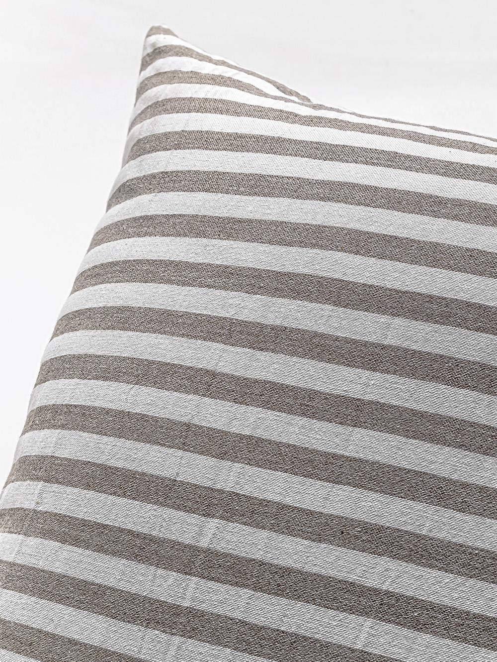 ALMOHADON BASIC TUSOR RAYA FINA VISON image number null