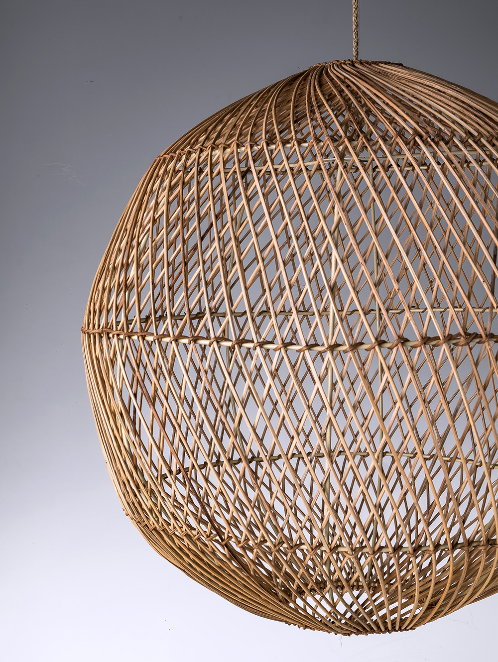 Pantalla colgante de rattan natural-EMALA TWEEF D50-Landmark-02.jpg image number null