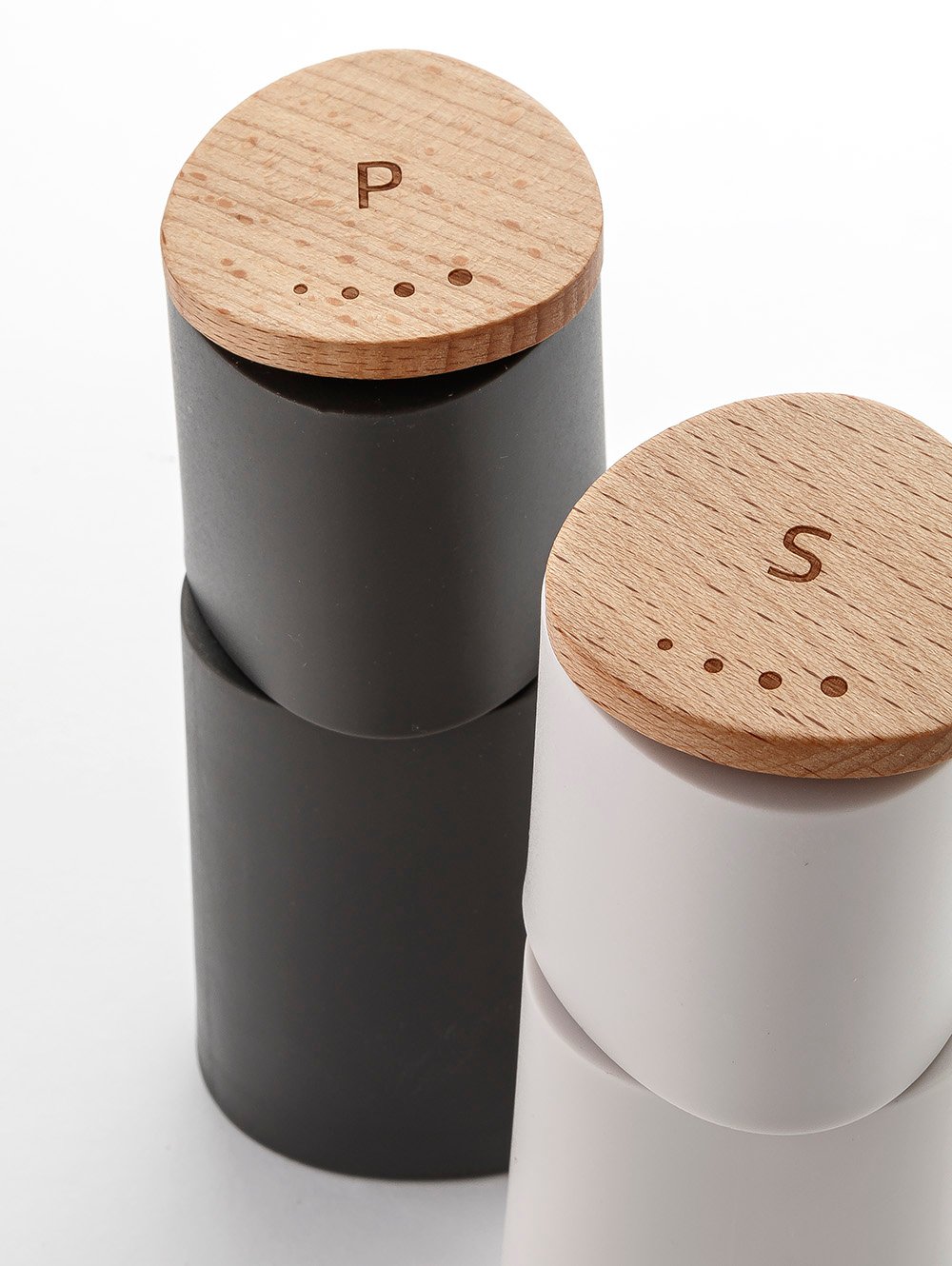 SET DE SALERO Y PIMENTERO SERRES image number null