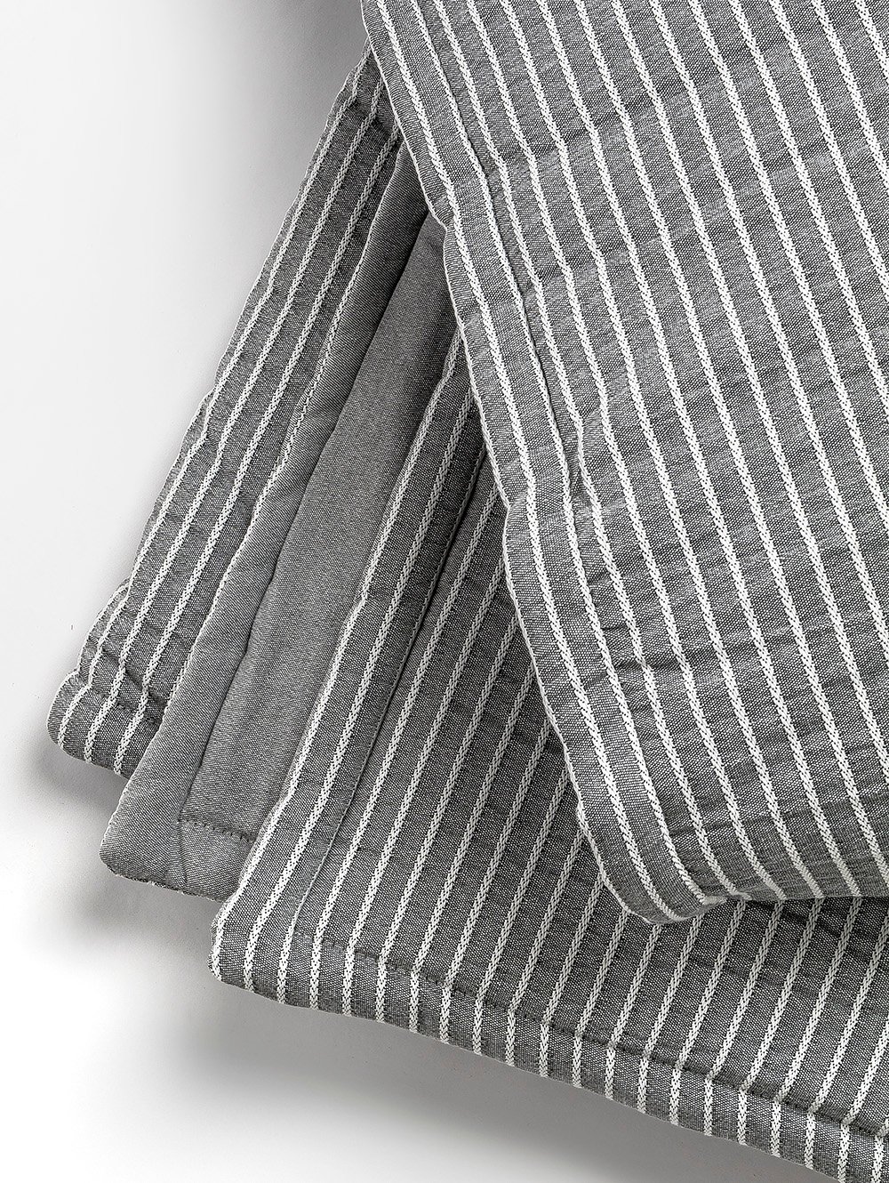 acolchado gris-ACOLCHADO STRONG KING 260 X 250 GRIS CLARO-BLANC-4.jpg image number null