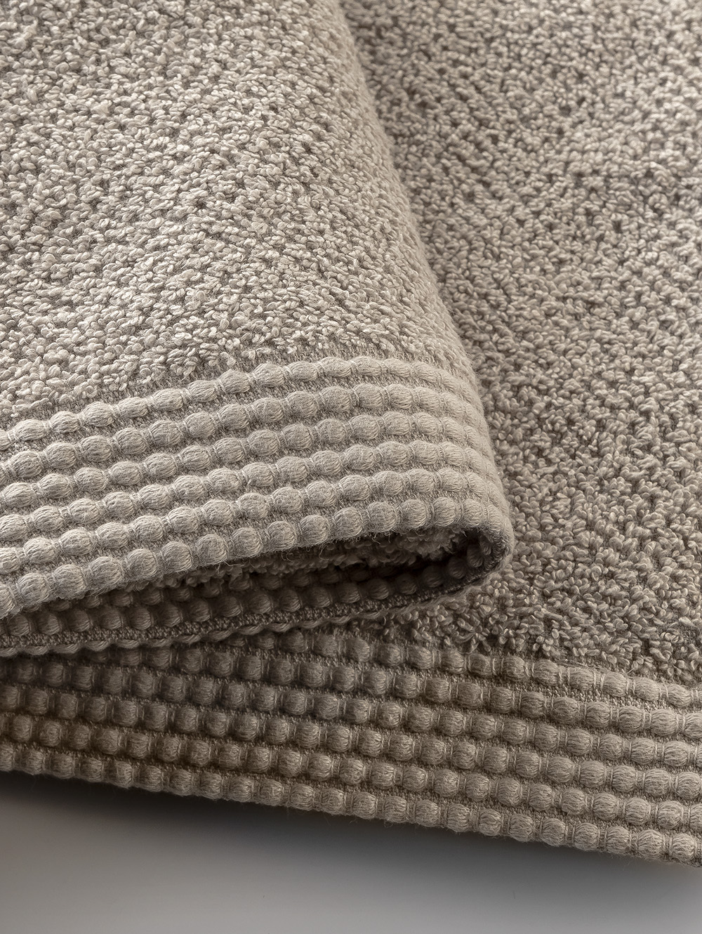 Toallon con borde tramado-AMSTERDAM GREY-Landmark-05.jpg image number null