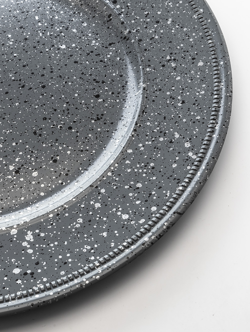 PLATO DE SITIO WELLIN GREY&WHITE-Landmark-02.jpg image number null