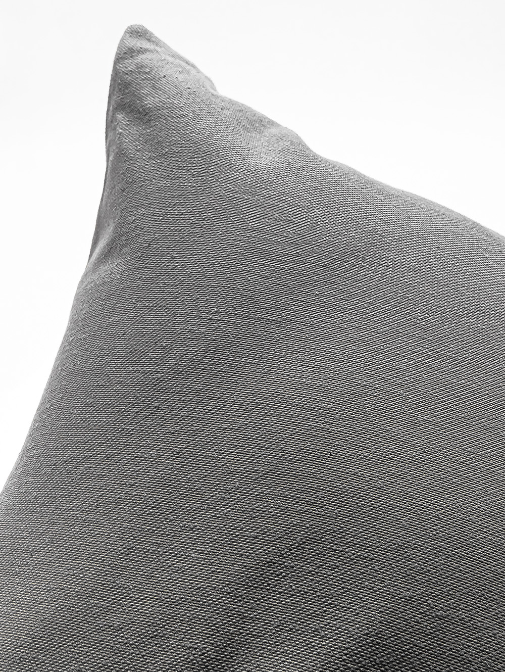 ALMOHADON PANAMA GRIS MEDIO 50 X 50 image number null