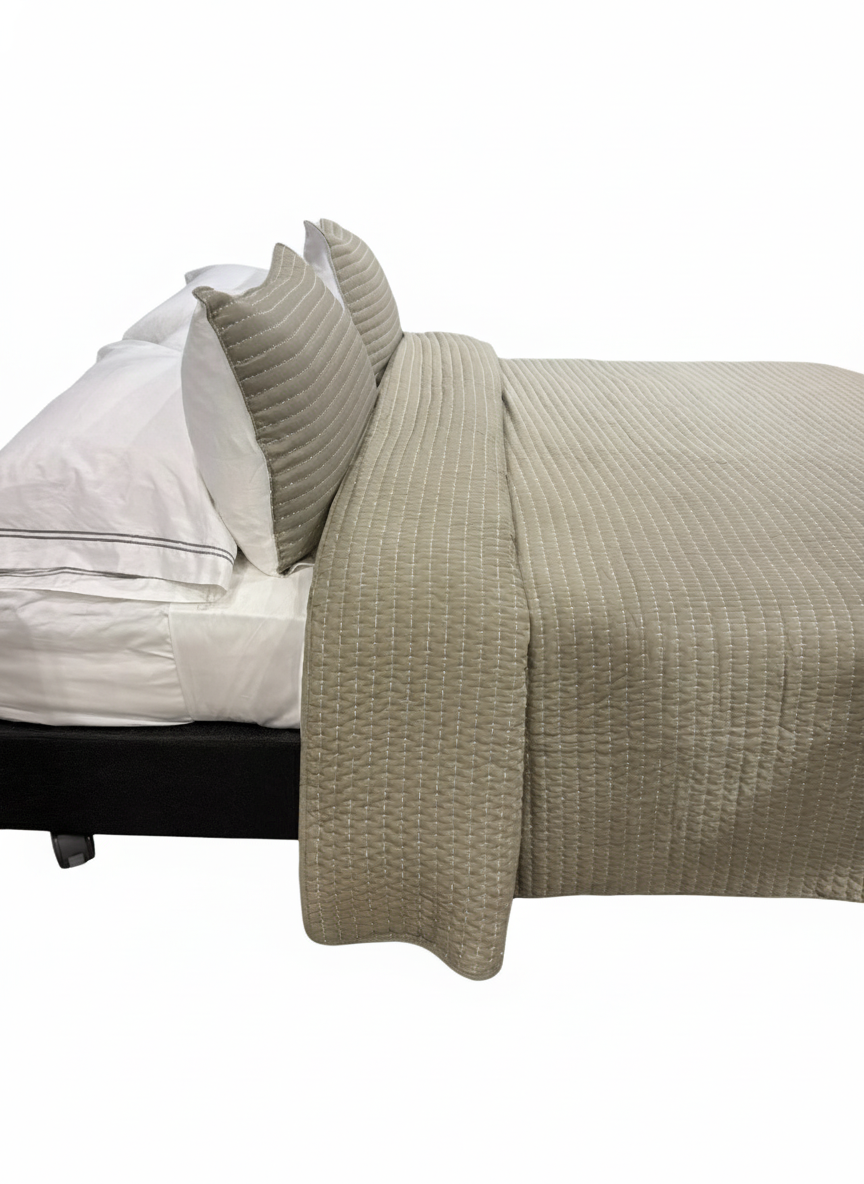 CUBRECAMA CLARISE BICOLOR SUPER KING TAUPE image number null