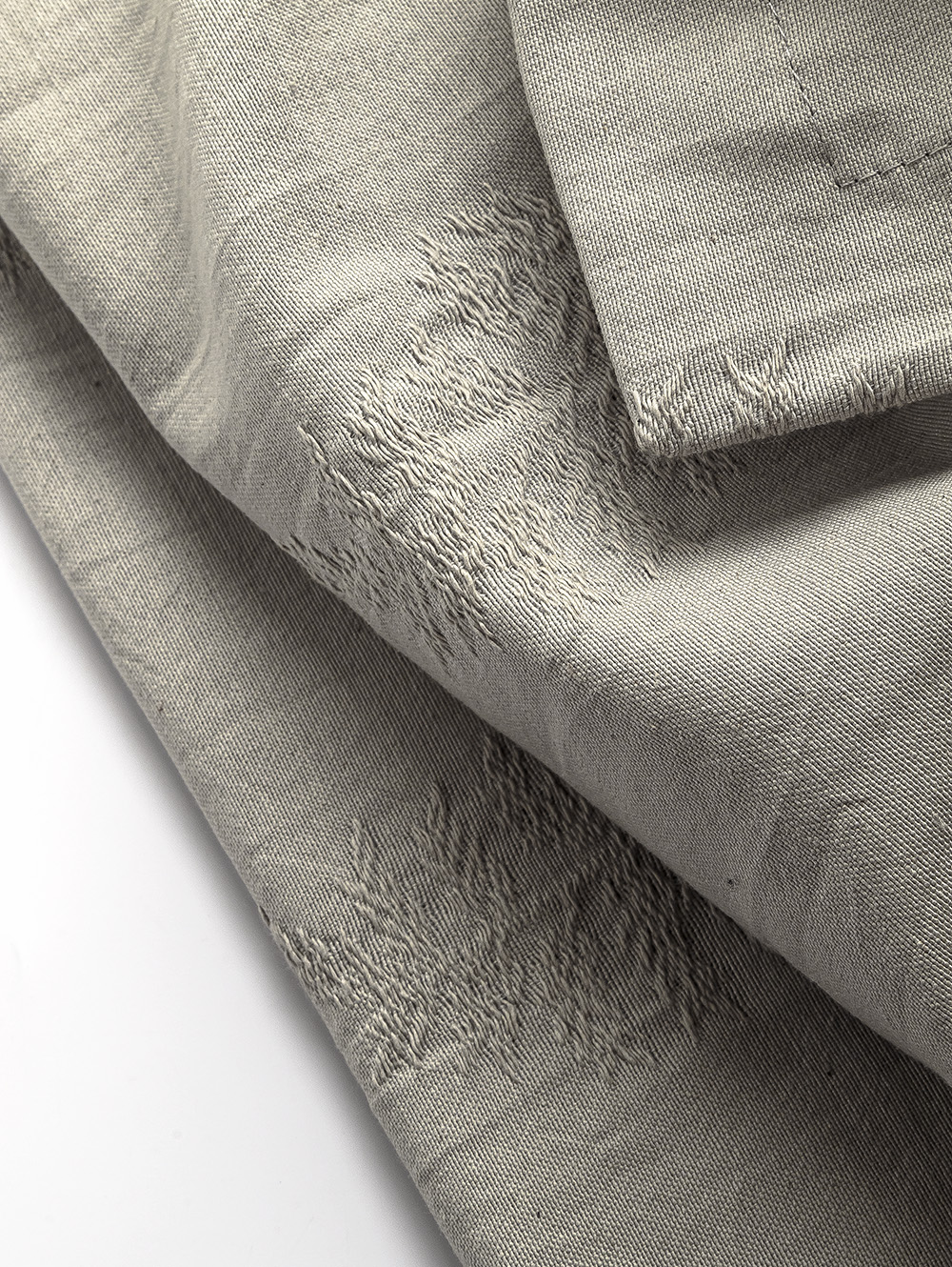 MANTEL LEAVES GRIS NIEBLA 270 X 150 image number null