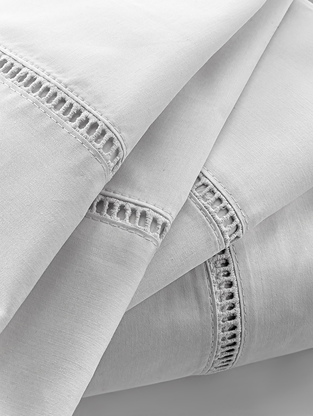 JUEGO DE SABANAS 250H CON VAINILLA SUPER KING image number null