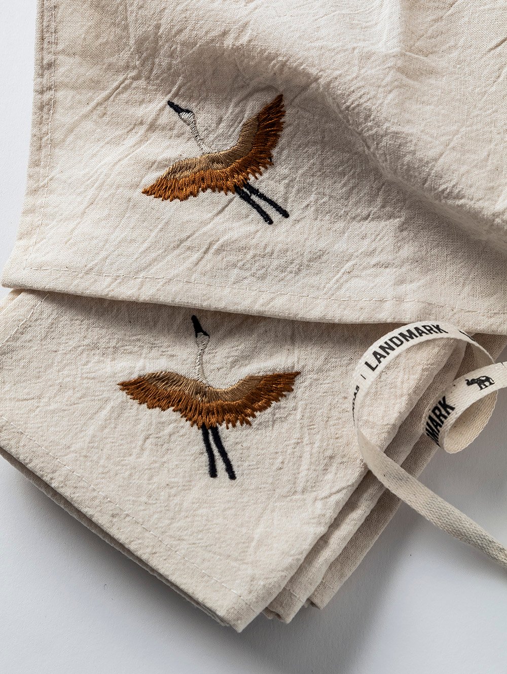 SET 6 SERVILLETAS TUSSOR NATURAL GARZA -BUBBLE - TIENDAS LANDMARK 02.jpg image number null