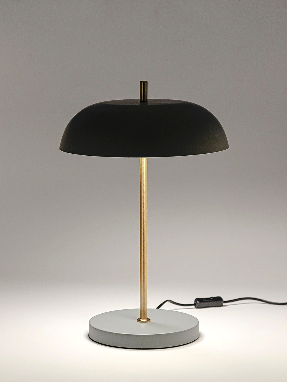 LAMPARA DE MESA DENMARK image number null