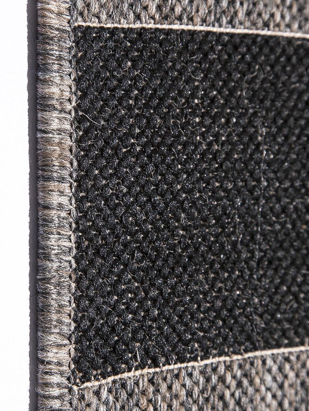 Mihran-Alfombra-SISALO A RAYAS NEGRO-Textura-2.jpg image number null