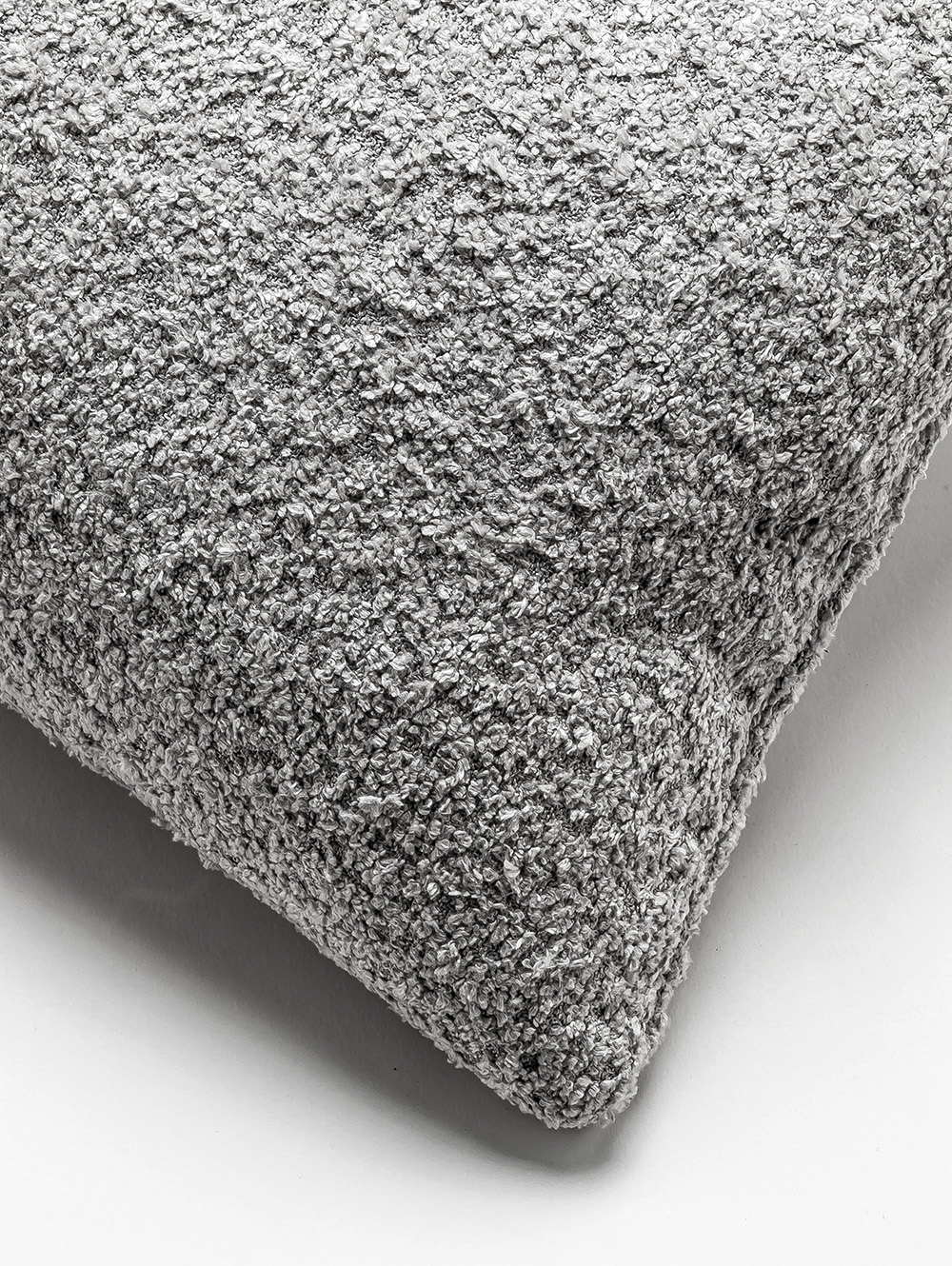 ALMOHADON ELISEO GRIS CLARO 50 X 30 image number null